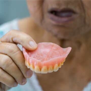 Can Denture Wearers Still Get Dental Implants?