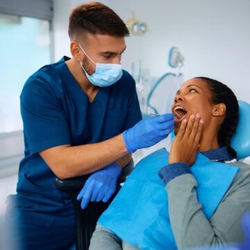 Knocked Out Tooth? What to Do in the First 30 Minutes
